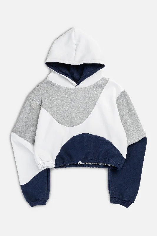 Fashion-Forward Gender-Neutral Outfit Ideas Rework Nike Wave Crop Sweatshirt - M